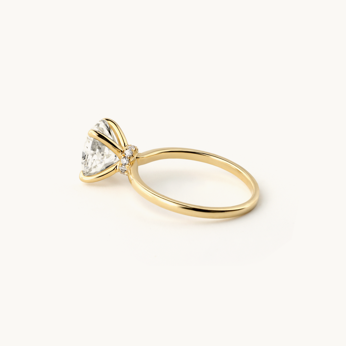 Solitaire Bouquet Oval 2.5CT Engagement Ring