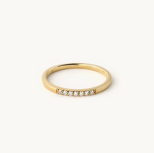 Dainty Diamond Ring