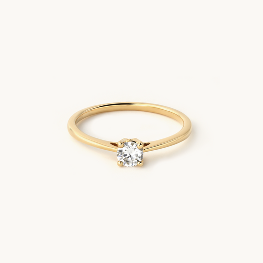 Dainty Round Ring